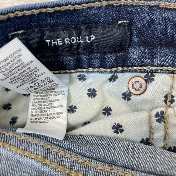 Lucky Brand Mid Rise Denim Roll Up Shorts Size 25 - Picture 5 of 9